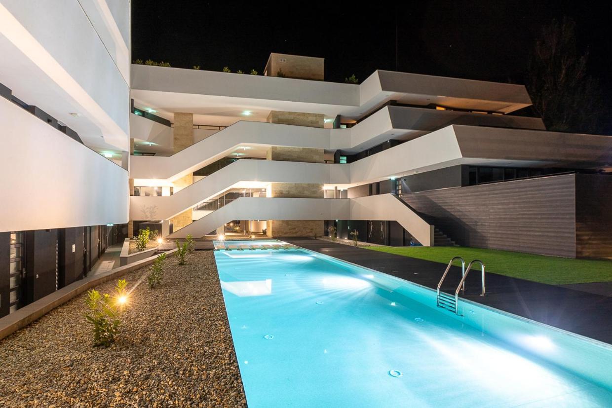 Marina Apartman Hotel Balatonszemes Exterior photo