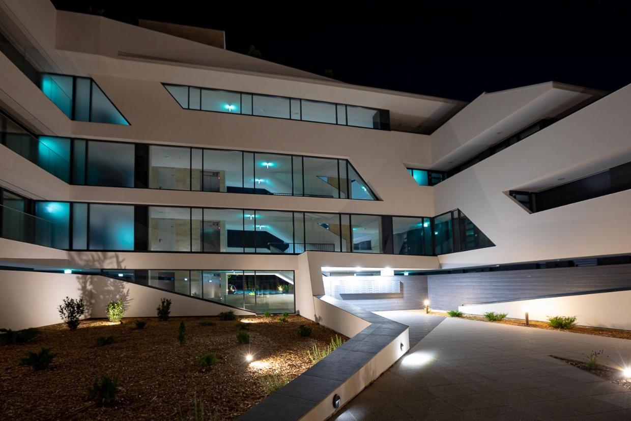 Marina Apartman Hotel Balatonszemes Exterior photo
